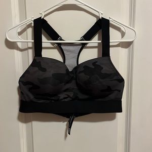 Victorias Secret sports bra size medium